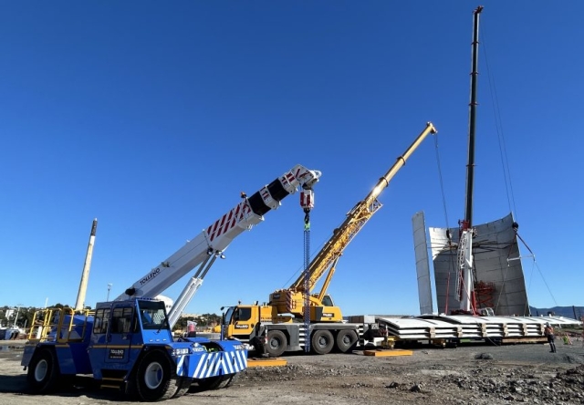 Franna Terex MAC25, Liebherr LTM1060 and LTM1130 All Terrain Cranes Tolleno 25T 60T 130T